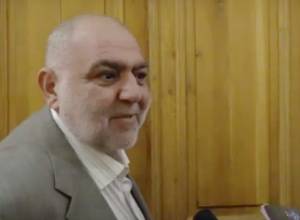 Seyran Saroyan: He stole,oh yes, Haykaz is a vampire