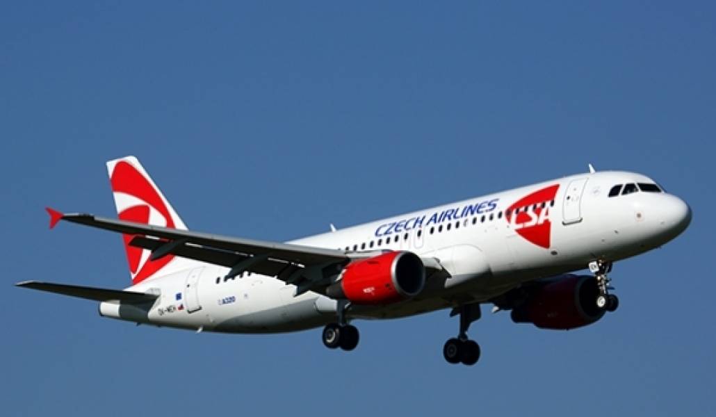 czech-airlines-a320-ams-rf