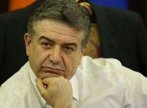 Карен Карапетян освободил своих 9 советников