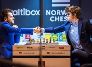Levon Aronyan vs. Magnus Carlsen. LIVE