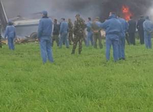 Plane crushes in Algeria
