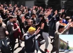 Nikol Pashinyan: Do not block the way