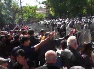 Live. Ոստիկանները գազ չեն կիրառի. թարմացվող