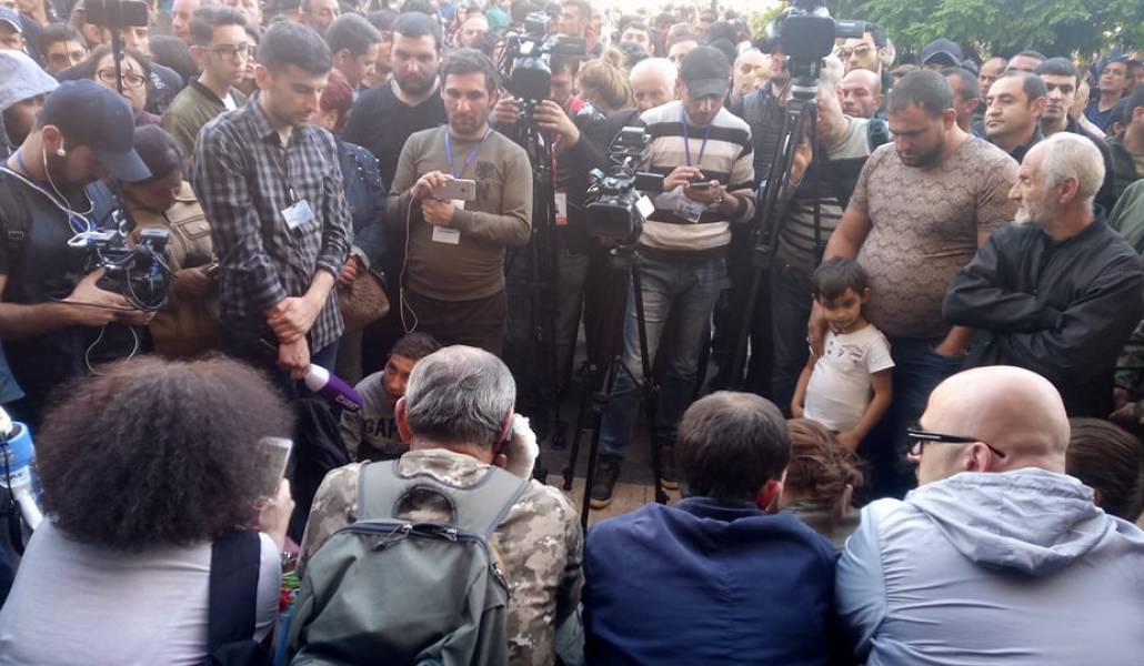 30738191_1795322060531218_5329202571997347840_n