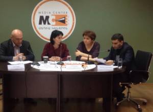 «Руки прочь от журналистов»