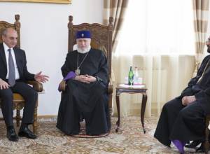 Էջմիածնում խոսել են մայրաքաղաքում տեղի ունեցող իրադարձությունների մասին