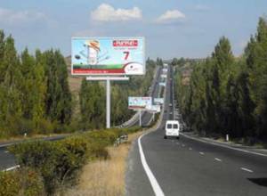 Перекрыли магистраль Ереван - Севан