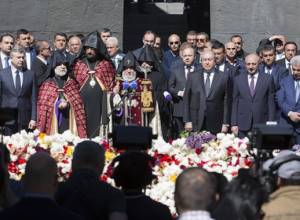 Ոգեկոչման արարողություններ՝  Ծիծեռնակաբերդում և Մայր Աթոռում