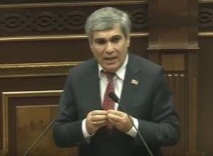 Մտածեք էս երկրի մասին ձեր քվեարկության կոճակը սեղմելուց. Արամ Սարգսյան