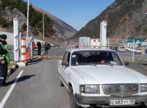 Սահմաններին առաջացել են սննդամթերքով լի բեռների կուտակումներ