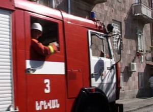 Пожарно-спасательные машины МЧС РА будут дежурить на площади Республики