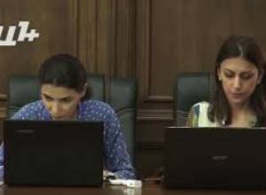 «Նիկոլ Փաշինյանի հետ տեսնվելիս գրկախառնվում ենք»  Էդմոն Մարուքյան