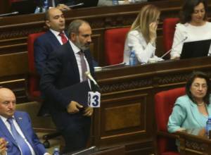 В отличие от предыдущего раза Николу Пашиняну не задали вопросов