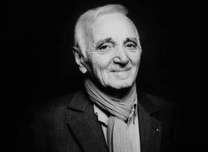 После операции Азнавура выписали из больницы