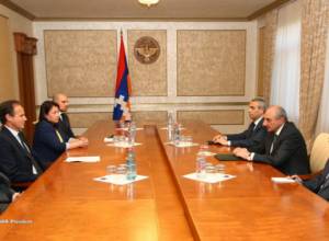 Bako Sahakyan receives CEO of HALO Trust