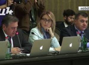 Կառավարությունը պետք է քննարկումներ սկսի շատ արագ. Վահագն Խաչատրյան