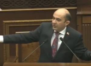 «Գյուղացուն 5 ծառ կտրելու համար դատում եք, բայց պաշտոնյային անտառից ֆուռով դուրս գալու համար՝ ոչ»