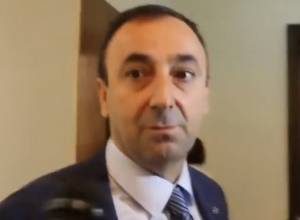 Հրայր Թովմասյանը՝ հրաժարական տալու եւ փաստաբան Վահե Գրիգորյանի մասին. Առավոտ