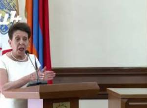 Անահիտ Բախշյան