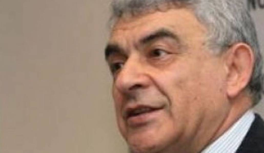 16e83e749bc1f84d93583aa5da008645