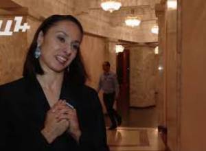 «Բյուրեղապակյա դղյակը»՝ Երևանյան բեմում