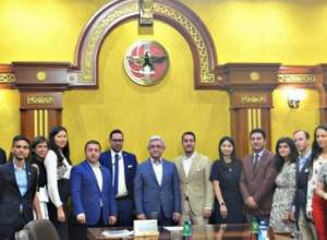 Սերժ Սարգսյանն ընդունել է IYDU պատվիրակներին