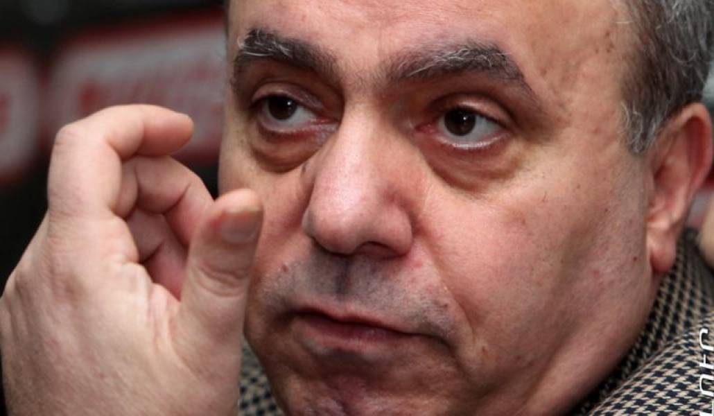 7ad538db65ca9ba24417841361520485