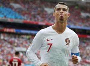 Reason why Christiano Ronaldo keeps his goatee beard