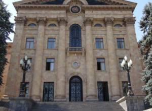 RPA members leave NA building from back door