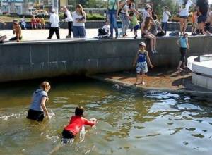 RA Ministry of Health: Do not swim in decorative pools