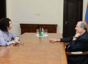 President Sargsyan meets with Arsine Kanjian