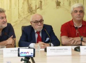 “Визит премьер-министра в Европу даст возможность создать альтернативы в вопросе безопасности”: А. Папян