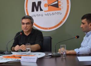 Current authorities condemn repression