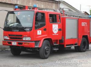 Пожар в квартале Неркин Чарбах: есть жертва