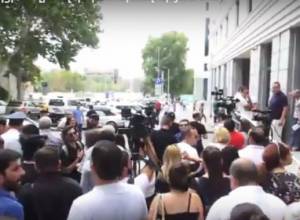 LIVE: Protest action in front of General Prosecutor's Office