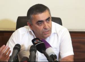«ՀՅԴ-ն  Ռոբերտ Քոչարյանին անվերապահ չի աջակցում». Արմեն Ռուստամյան