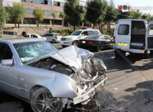 9 injured as result of Mercedes Benz and Gazel collision