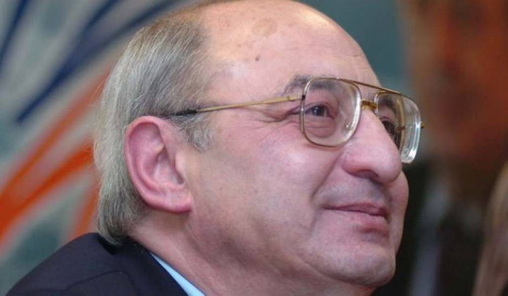 9c339662d9de455fd380c5c7ee9feb08