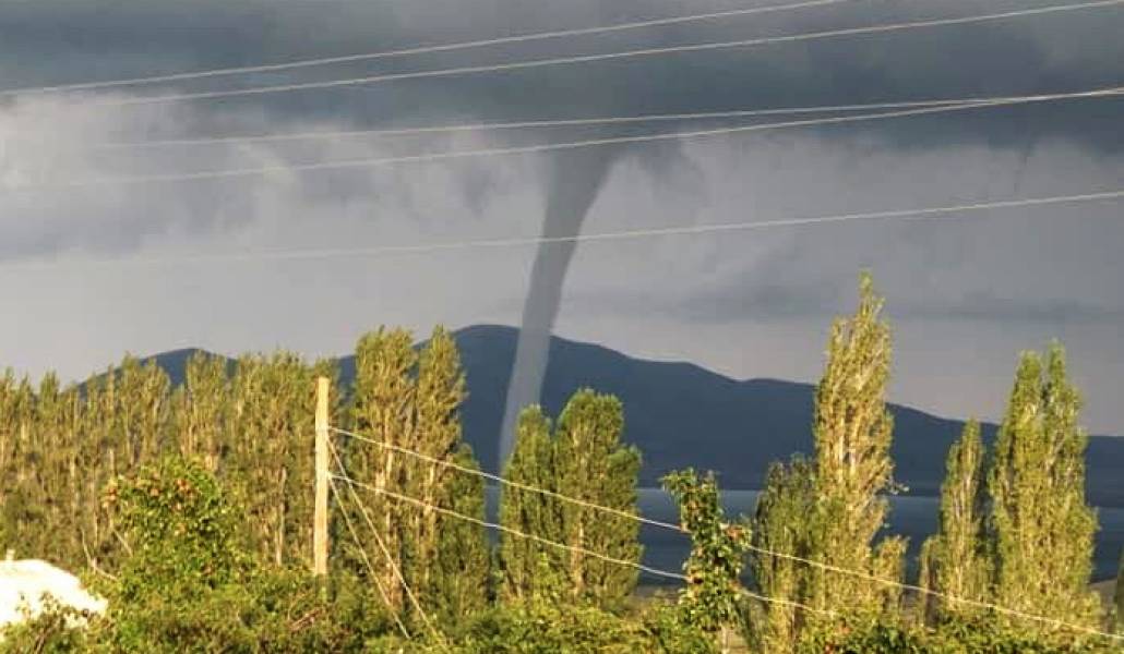 tornado