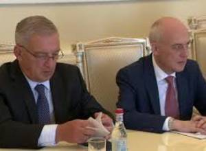 Վրաստանի վարչապետի հետ քննարկում լայն կազմով