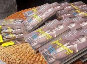 "The Gambler" book about Kirk Kerkorian presented in Yerevan