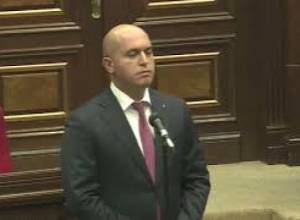 Եթե տարածքներ հանձնելու մասին ողջ ճշմարտությունն ասեմ, հոգեբանի կարիք կունենաք. Փաշինյանը Աշոտյանին