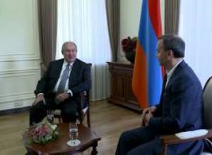 Արմեն Սարգսյանն ընդունել է ՖԻԴԵ-ի նախագահի թեկնածուին