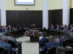Կառավարության նիստն ուղիղ հեռարձակմամբ