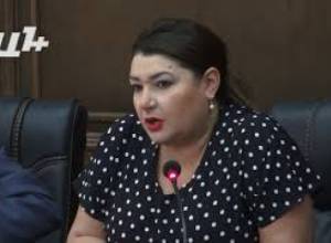 ՀՅԴ-ն եւ Ծառուկյան դաշինքը մեզ հետ համագործակցել են պարտադրված.Լենա Նազարյան