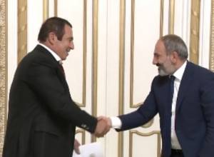 «С Гагиком Царукяном мы подписали меморандум»: Никол Пашинян