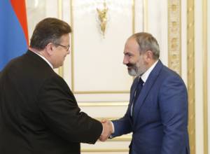 Nikol Pashinyan receives Lithuanian Foreign Minister Linas Linkevičius