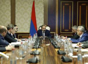 Обсуждались текущая экономическая ситуация и тенденции развития