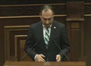 Համաձայն եմ պ-ն Շարմազանովի հետ.նրանք չեն համաներվի
