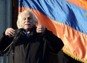 Yervand Manaryan awarded People's Artist title